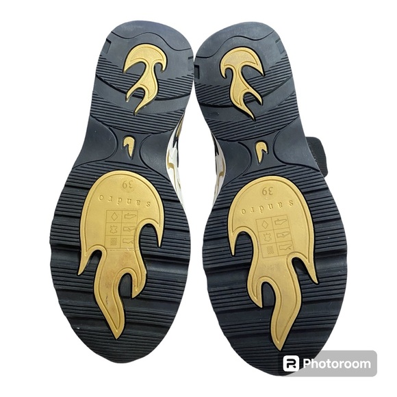 NWOT Sandro Paris Flame Knit Sneaker Booties Size 39 Black with Gold Threads - Picture 6 of 10